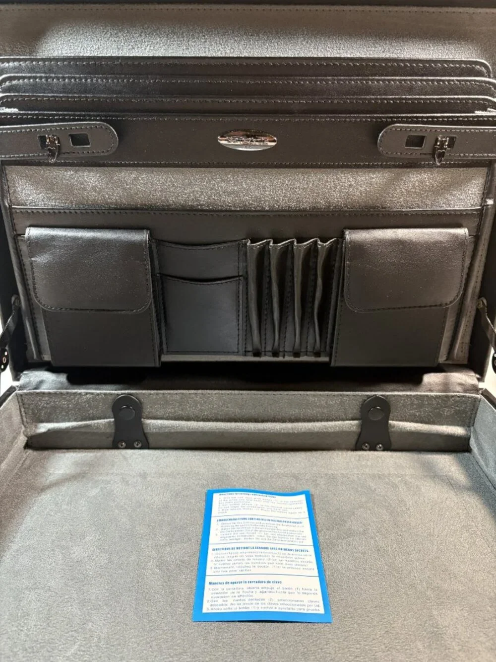 Samsonite Expandable Leather Attache Briefcase Black NIB Combination Locks